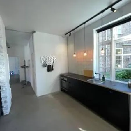 Unique Industrial Apartment Copenhagen Exterior photo
